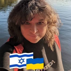 Meet your Posher, Stella